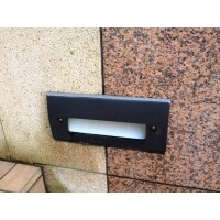 足元灯 補修工事