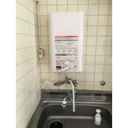 小型電気温水器取替工事