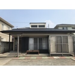 屋根カバー工法　外壁一部カバー工法(ドーマ部分)
樋掛け替え
板金工事