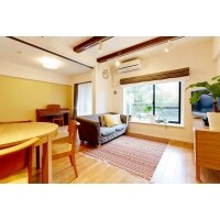 中古マンションをリフォームしてナチュラルカフェ空間に
