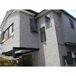 外壁から内装まで全面的にリフォームをさせていただきました。