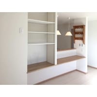 中古戸建てをリノベーション!白と木目を基調とした明るい空間に