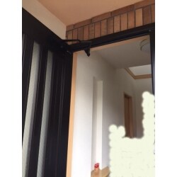 玄関ドア　ドアクローザー交換