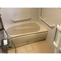 毎日リラックスできる暖かい浴室空間