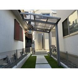 サイクルポート・洗面収納棚設置工事