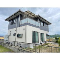 塗膜が劣化した外壁は塗装で保護