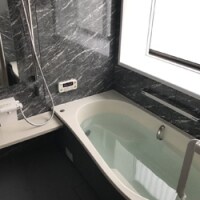 タイルで寒かったお風呂をシステムバスへ