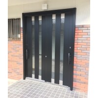 中古物件リフォーム 玄関ドア