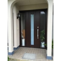 玄関ドアとキッチンをリフォーム(総社市T様邸)