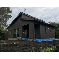 【新築】自然豊かな別荘地に佇む終の住処