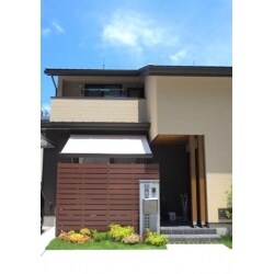 夏、日差しが強くても涼しいデッキ