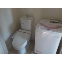 リゾートマンションの、トイレ・脱衣室のリフォーム