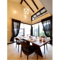 建築家の父が建てた家を住み繋ぐ