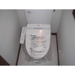 トイレ取替　TOTO ピュアレスト＋ウォシュレット、CFシート張替。