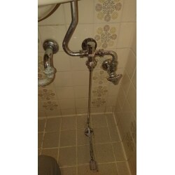川西市 O邸 足踏式ﾌﾗｯｼｭﾊﾞﾙﾌﾞ取替工事