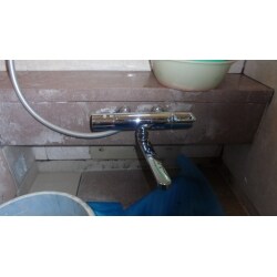 川西市 Ｎ邸 バスシャワー水栓取替