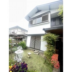 川西市 W邸 アルミ製雨戸 取付工事