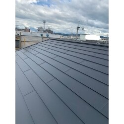 寝屋川市　屋根重ね葺き工事　スマートメタル