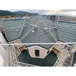 大阪府南河内郡　ガルテクト屋根重ね葺き工事