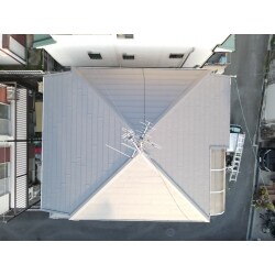豊中市　スーパーガルテクトへ屋根重ね葺き工事