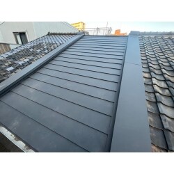 大阪市淀川区　瓦からガルテクトへ葺き替え工事
