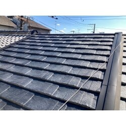 大阪府守口市　瓦からルーガ鉄平メタルへ葺き替え工事