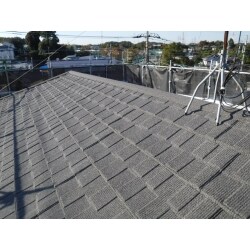 ディーズルーフィング ディプロマットスターにて重ね葺き工事