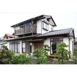 外壁塗装・台所、トイレ、洗面台リフォームしました。