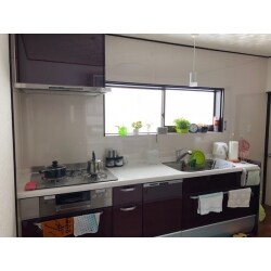 使い勝手の良いシステムキッチン