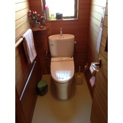 トイレ取替後になります。