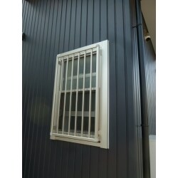 窓を取替える事で、防犯性と断熱性が大きく変わります！
涼しく安全で快適に！