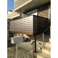 愛知県豊橋市で木製バルコニーからアルミ製バルコニーに取り替え