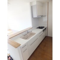 すっきり明るいキッチン!