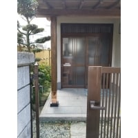 家を出て一番最初の景色を新しく!玄関ポーチ柱取替