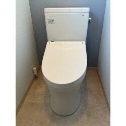 ウォシュレット付のトイレに取替えました。