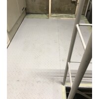 店舗機械室床改修工事