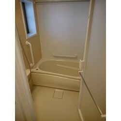 水廻りと室内内装工事をセットでリフォームしました。