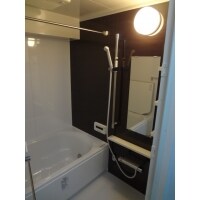 タイルが割れてきたのでユニットバスを交換しました