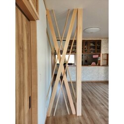 広々としたリビングダイニング～天然無垢の温かみで心地良さを～