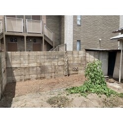 使用していない鳥小屋を解体
