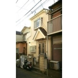 外壁塗装(外壁・コロニアル屋根部：シリコン系塗料、破風：フッソ配合塗料、軒天：エマルジョン塗料、雨樋：ウレタン塗料使用)