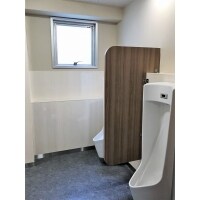倉庫がトイレに大変身!