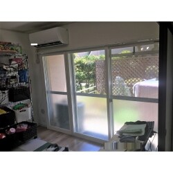 神戸市須磨区にお住まいのY様邸にて、
補助金を活用した、内窓の取り付け工事を行いました。