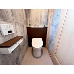使い勝手と意匠性を兼ね備えたトイレ空間