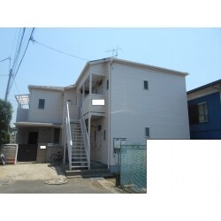 施工内容 ／ 外壁塗装
使用塗料 ／ 日本ペイント：水性シリコンセラＵＶ