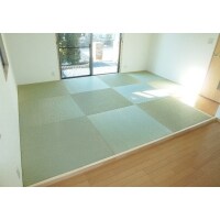 フローリングから畳へ