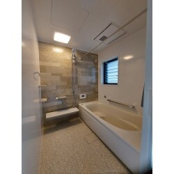 たつの市　浴室リフォーム　TOTOサザナ1717　ほっカラリ床