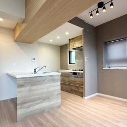 資産価値を高めたファミリー層向け賃貸マンションのフルリノベ