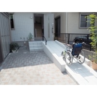 1F部分の全て車椅子移動可能!バリアフリー対応の戸建住宅!