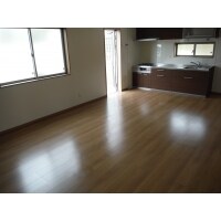 床暖房で人も集まり、心もポカポカ。